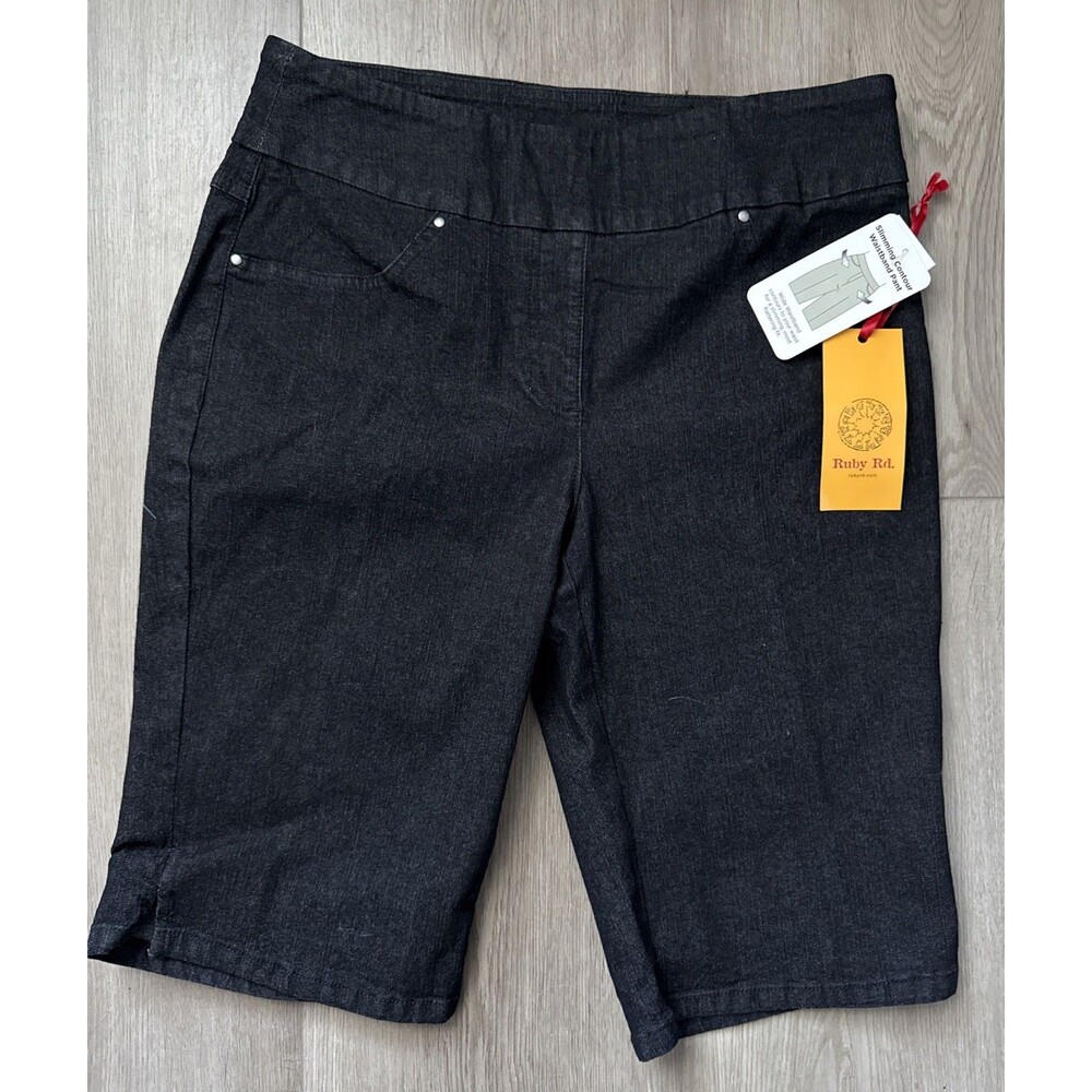 NWT Ruby Rd Womens Dark Wash Stretch Jean Bermuda Shorts $46 Size 6
